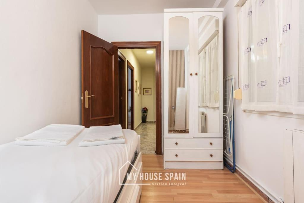 Myhousespain - Amplio Piso Cerca Del Centro * Gijon